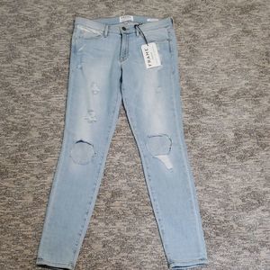 Frame denim distressed jeans